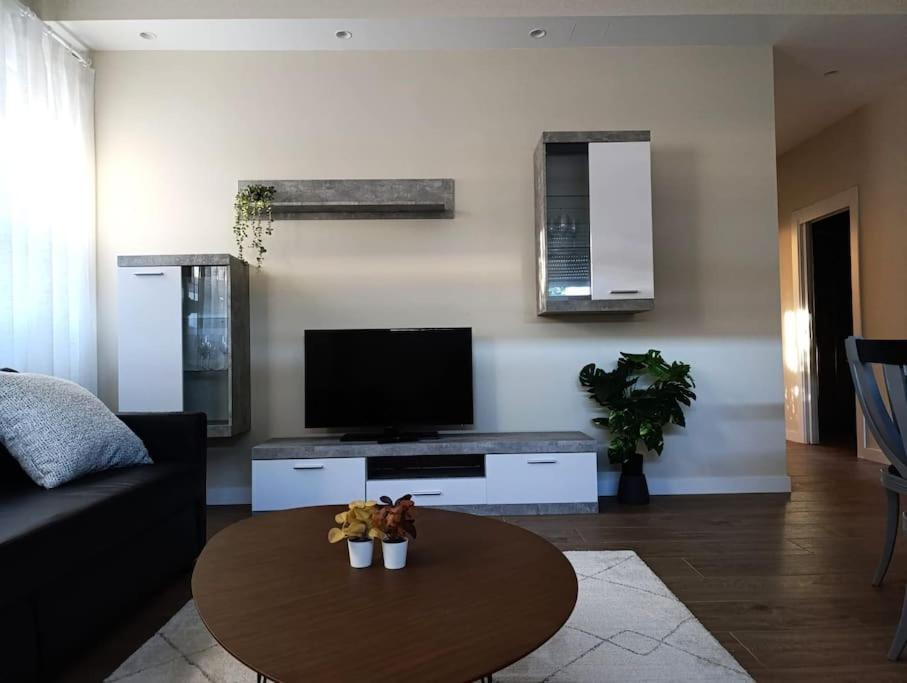 Amplio Y Tranquilo Apartamento Casa Salamanca Ngoại thất bức ảnh